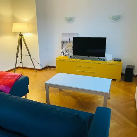 Charmant Appartement De Coeur De Ville - 2 Chambres Lits Queen Size - Netflix - Wifi Cherbourg-en-Cotentin Exterior photo